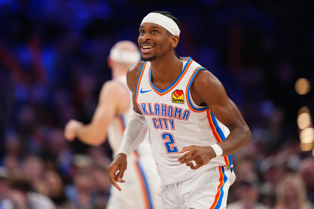 赛中缩小与 赛中缩小与