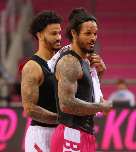 穆里尼奥执 穆里尼奥执