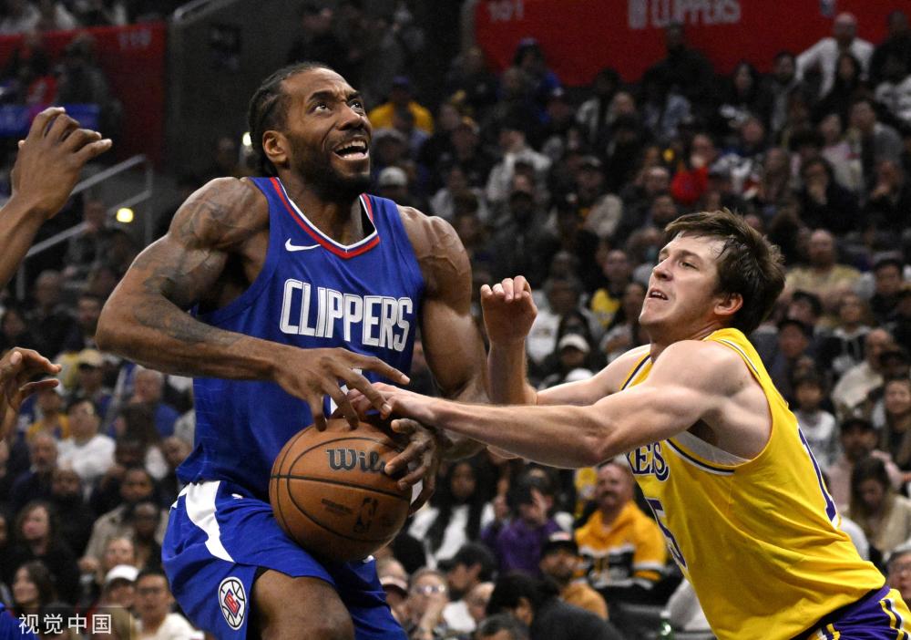 相较之下 相较之下